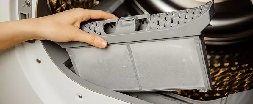 Signs Of A Clogged Dryer Lint Trap in Spring Valley, California